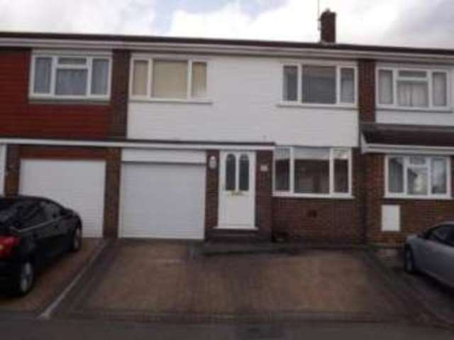  Image of 3 bedroom Terraced house for sale in Hill View Road Chelmsford CM1 at Chelmsford Essex Chelmsford, CM1 7RS