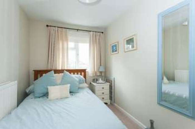  Image of 3 bedroom Terraced house for sale in High Street Chinnor OX39 at High Street  Chinnor, OX39 4DH