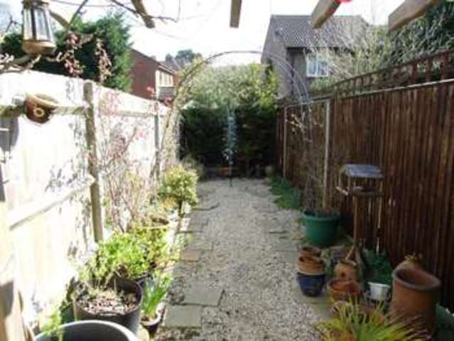  Image of 1 bedroom Apartment to rent in Chisbury Close Bracknell RG12 at Forest Park Bracknell Easthampstead, RG12 0TX