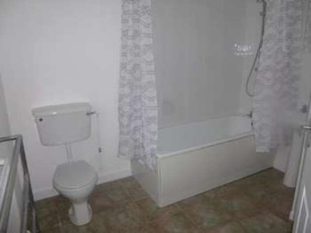  Image of 2 bedroom Bungalow to rent in Church Lane Barham Ipswich IP6 at Church Lane Barham Ipswich, IP6 0PT