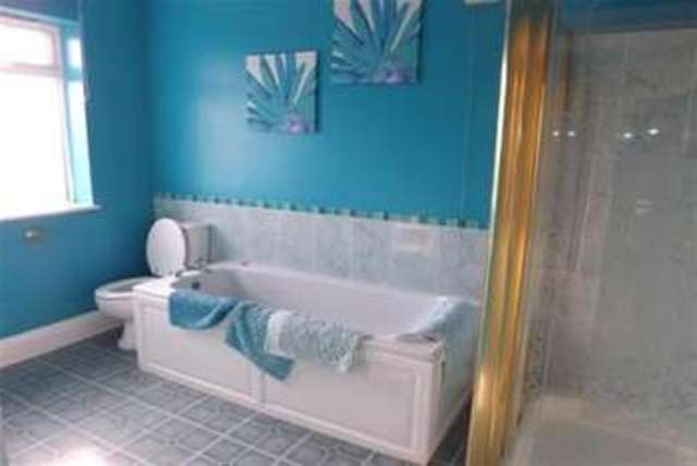  Image of 5 bedroom Detached house to rent in Church Road Yardley Birmingham B33 at Birmingham, B33 8HA