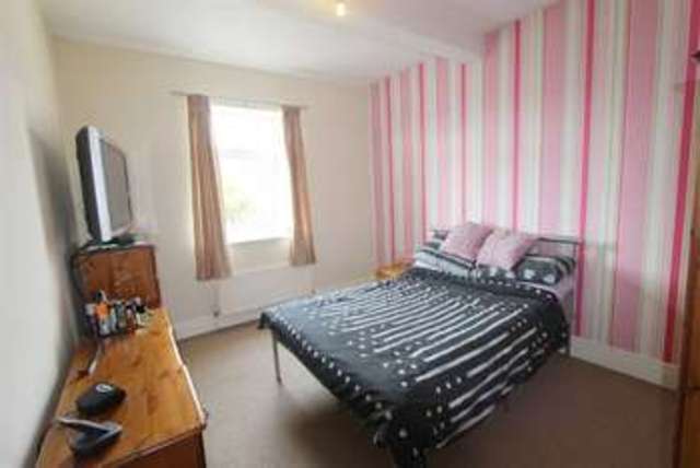  Image of 4 bedroom Semi-Detached house for sale in Church Road St. Annes Lytham St. Annes FY8 at St Annes Lytham St Annes Lytham St Annes, FY8 3TL
