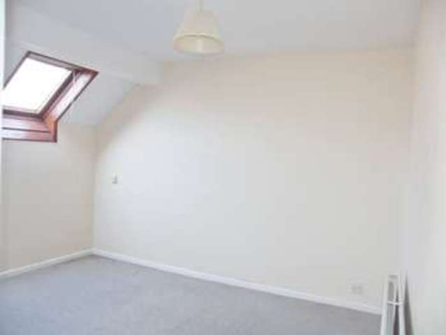  Image of 2 bedroom Flat to rent in Church Street Princes Risborough HP27 at Church Street  Princes Risborough, HP27 9AA