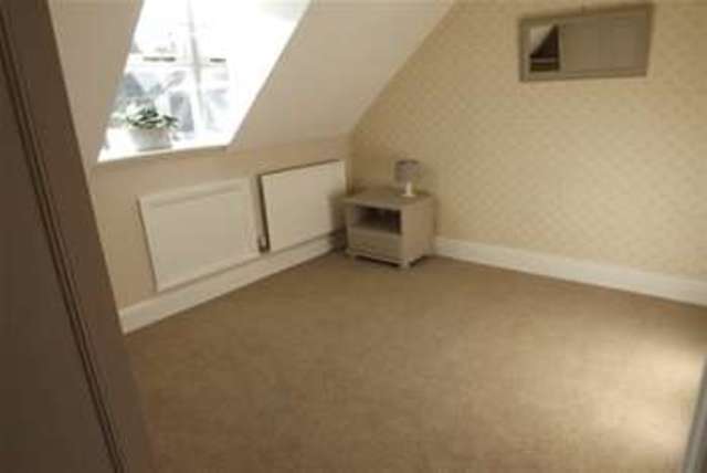  Image of 2 bedroom Flat to rent in Church Street Storrington Pulborough RH20 at Pulborough, RH20 4LA