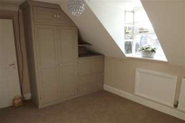  Image of 2 bedroom Flat to rent in Church Street Storrington Pulborough RH20 at Pulborough, RH20 4LA