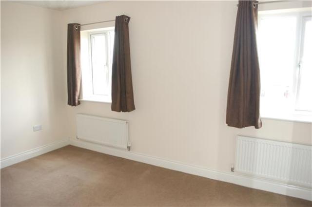  Image of 4 bedroom Terraced house to rent in Clearwell Gardens Cheltenham GL52 at Gloucestershire, GL52 5GH