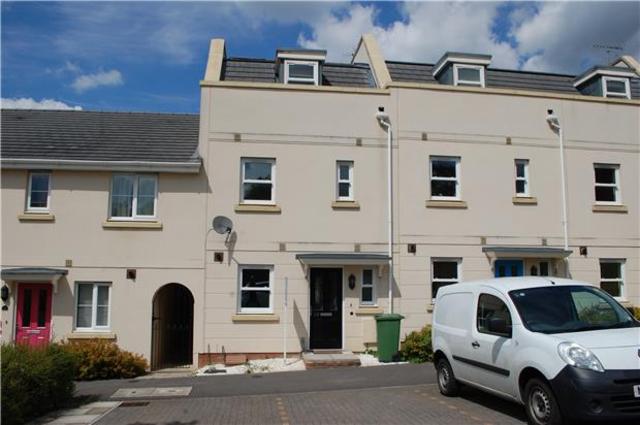  Image of 4 bedroom Terraced house to rent in Clearwell Gardens Cheltenham GL52 at Gloucestershire, GL52 5GH