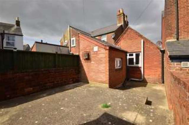 Image of 1 bedroom Detached house for sale in Clifford Street Newport PO30 at Newport Isle of Wight Newport, PO30 5AD