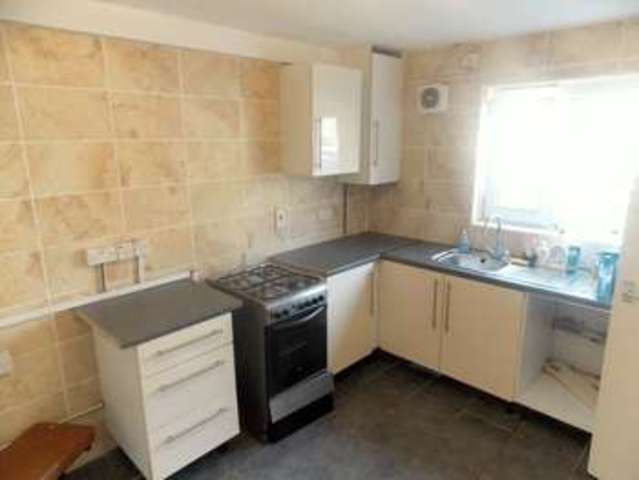  Image of 2 bedroom Terraced house to rent in Cobden Close Cowley Uxbridge UB8 at Cobden Close  Uxbridge, UB8 2YJ