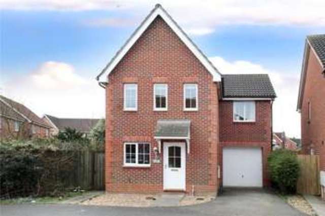  Image of 3 bedroom Detached house for sale in Columbine Way Littlehampton BN17 at Littlehampton Toddington, BN17 6UX