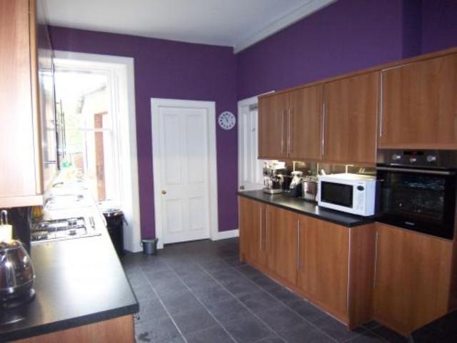  Image of 4 bedroom Terraced house to rent in Comiston Drive Edinburgh EH10 at Morningside Edinburgh Edinburgh, EH10 5QS