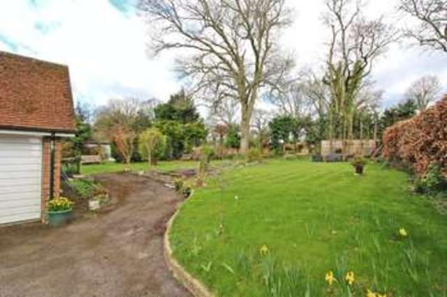  Image of 4 bedroom Detached house for sale in Vicarage Lane Copythorne Southampton SO40 at Vicarage Lane Copythorne Southampton, SO40 2PA