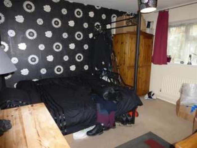  Image of 2 bedroom Apartment for sale in Cordelia Crescent Rochester ME1 at Rochester Kent Rochester, ME1 3JA