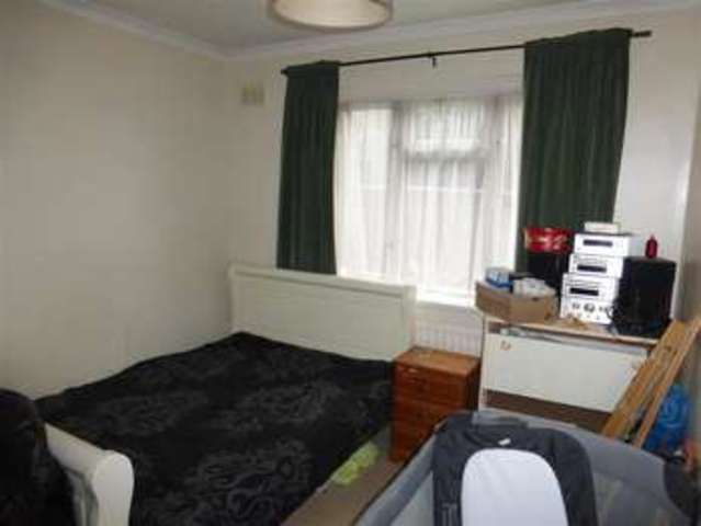  Image of 2 bedroom Apartment for sale in Cordelia Crescent Rochester ME1 at Rochester Kent Rochester, ME1 3JA