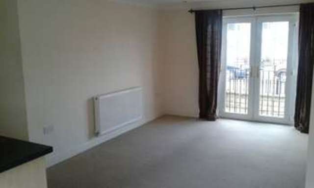  Image of 2 bedroom Flat to rent in Kinsey Road High Green Sheffield S35 at Kinsey Road  Sheffield, S35 4HU