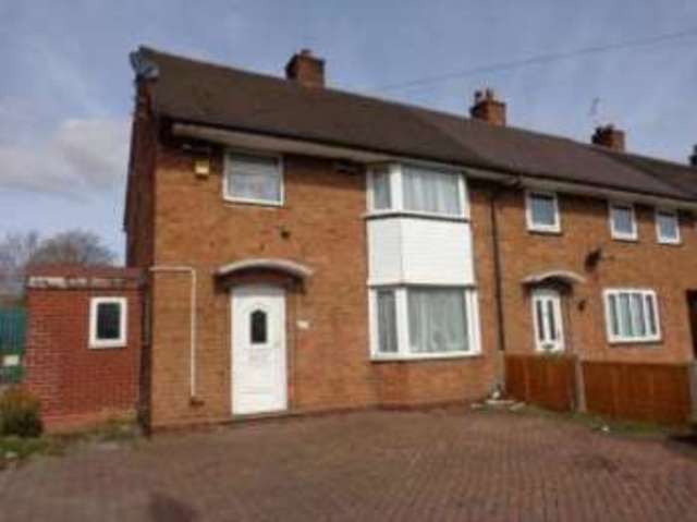  Image of 3 bedroom End of Terrace for sale in Court Oak Road Quinton Birmingham B32 at Birmingham West Midlands Woodgate, B32 2DX