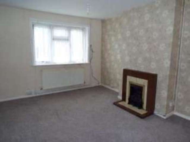  Image of 3 bedroom Terraced house for sale in Newport Road Cowes PO31 at Cowes Isle of Wight Northwood, PO31 7ER