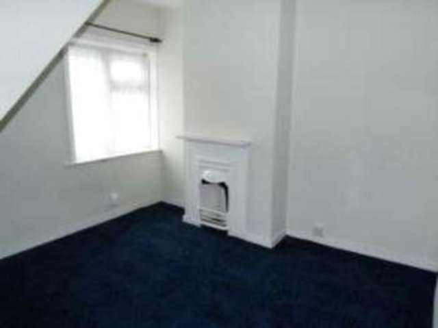  Image of 3 bedroom Terraced house for sale in Newport Road Cowes PO31 at Cowes Isle of Wight Northwood, PO31 7ER