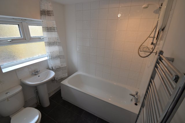  Image of 4 bedroom Detached house to rent in Cranbrook Street Cardiff CF24 at Cathays Cardiff Roath, CF24 4AL