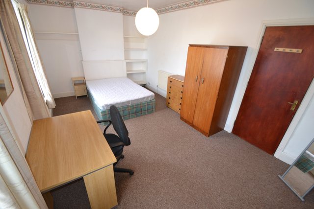  Image of 4 bedroom Detached house to rent in Cranbrook Street Cardiff CF24 at Cathays Cardiff Roath, CF24 4AL