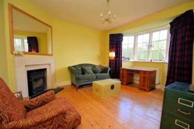  Image of 4 bedroom Semi-Detached house for sale in Moulsford Moulsford Wallingford OX10 at Moulsford Wallingford, OX10 9HR