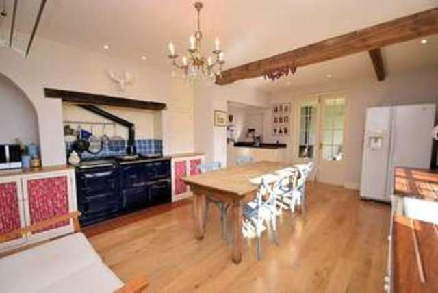  Image of 4 bedroom Semi-Detached house for sale in Moulsford Moulsford Wallingford OX10 at Moulsford Wallingford, OX10 9HR