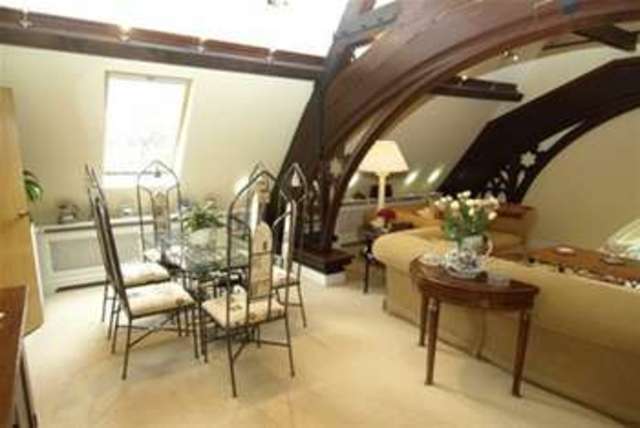  Image of 2 bedroom Flat to rent in Crescent Road Beckenham BR3 at Beckenham, BR3 6NF
