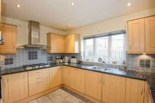  Image of 5 bedroom Detached house for sale in Crown Well Hill Ardsley Barnsley S71 at Crown Well Hill Ardsley Barnsley, S71 5BA