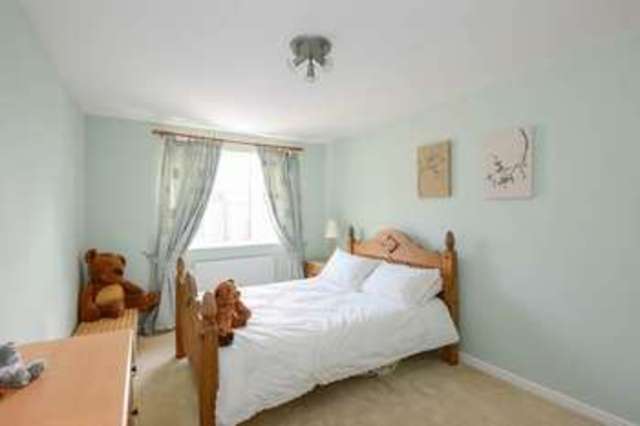  Image of 5 bedroom Detached house for sale in Crown Well Hill Ardsley Barnsley S71 at Crown Well Hill Ardsley Barnsley, S71 5BA