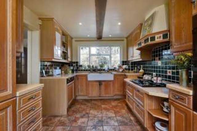  Image of 4 bedroom Detached house for sale in Forest Road Oxton Southwell NG25 at Forest Road Oxton Southwell, NG25 0SZ