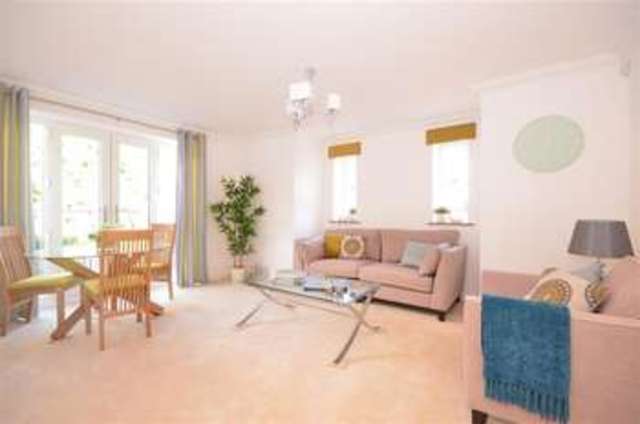  Image of 2 bedroom Ground Flat for sale in Croydon Road Caterham CR3 at Caterham Surrey Caterham, CR3 6PG