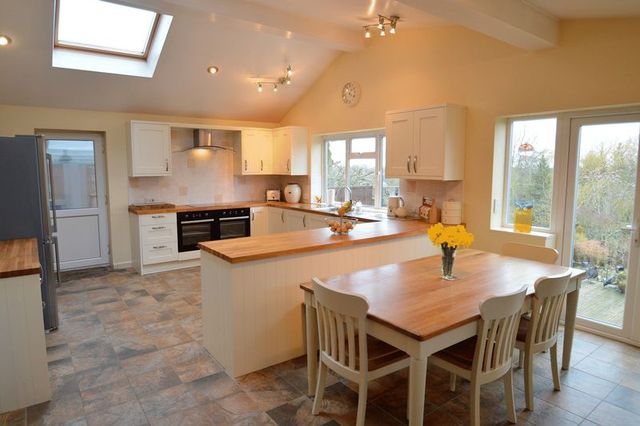  Image of 5 bedroom Detached house for sale in Crumpfields Lane Redditch B97 at Crumpfields Lane Webheath Redditch, B97 5PN