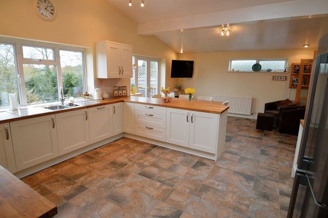  Image of 5 bedroom Detached house for sale in Crumpfields Lane Redditch B97 at Crumpfields Lane Webheath Redditch, B97 5PN