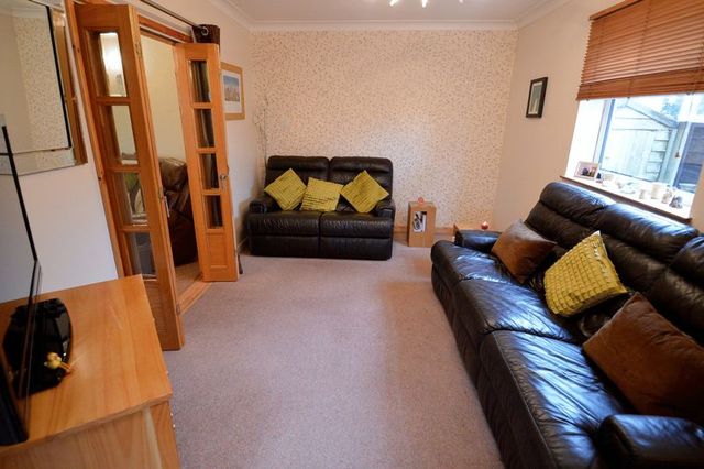 Image of 5 bedroom Detached house for sale in Crumpfields Lane Redditch B97 at Crumpfields Lane Webheath Redditch, B97 5PN