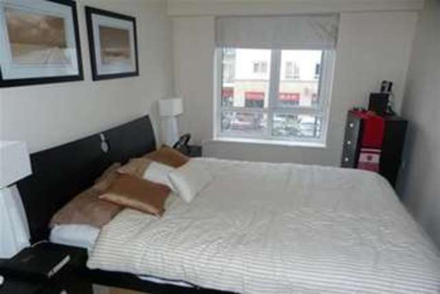  Image of Flat to rent in Heritage Avenue London NW9 at London, NW9 5WT