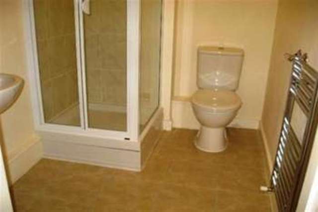  Image of Flat to rent in Lambert Street Sheffield S3 at Sheffield, S3 7BG