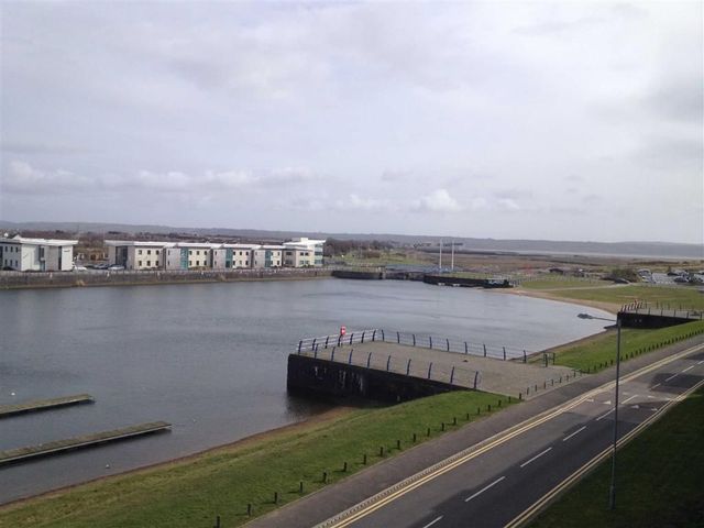  Image of 3 bedroom Flat for sale in Pentre Doc Y Gogledd Llanelli SA15 at Cwrt Westfa Llanelli Llanelli, SA15 2LX