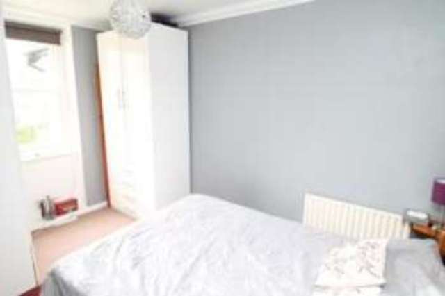  Image of 2 bedroom Flat for sale in Dale Road Purley CR8 at Purley  Purley, CR8 2ED