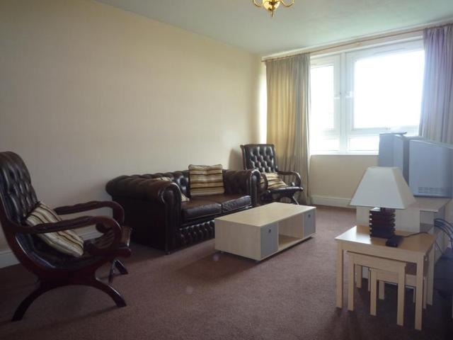  Image of 2 bedroom Flat to rent in Hazlehead Aberdeen AB15 at West End Aberdeen Aberdeen, AB15 8ES