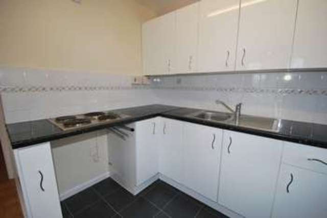  Image of 1 bedroom Flat to rent in Dawes Close Coventry CV2 at Dawes Close  Coventry, CV2 4LL