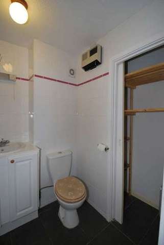  Image of 1 bedroom Flat to rent in Dawes Close Coventry CV2 at Dawes Close  Coventry, CV2 4LL