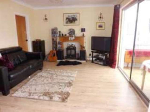  Image of 2 bedroom Bungalow for sale in Underwood Close Dawlish EX7 at Dawlish Devon Holcombe, EX7 9RY