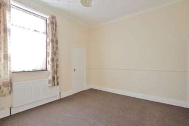  Image of 2 bedroom Property for sale in De Grey Street Hull HU5 at De Grey Street  Hull, HU5 2RY
