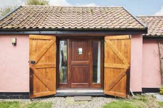  Image of 3 bedroom Cottage for sale in Low Road Denham Eye IP21 at Low Road Denham Eye, IP21 5ET