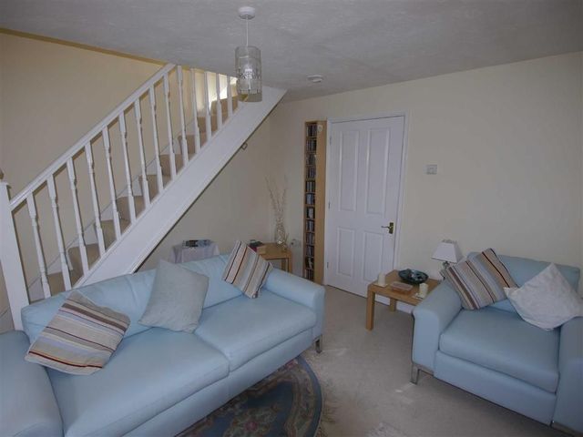  Image of 2 bedroom Property for sale in Dewfield Close Bierley Bradford BD4 at Dewfield Close Bradford Bradford, BD4 6BT