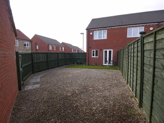  Image of 2 bedroom Property for sale in Dewfield Close Bierley Bradford BD4 at Dewfield Close Bradford Bradford, BD4 6BT