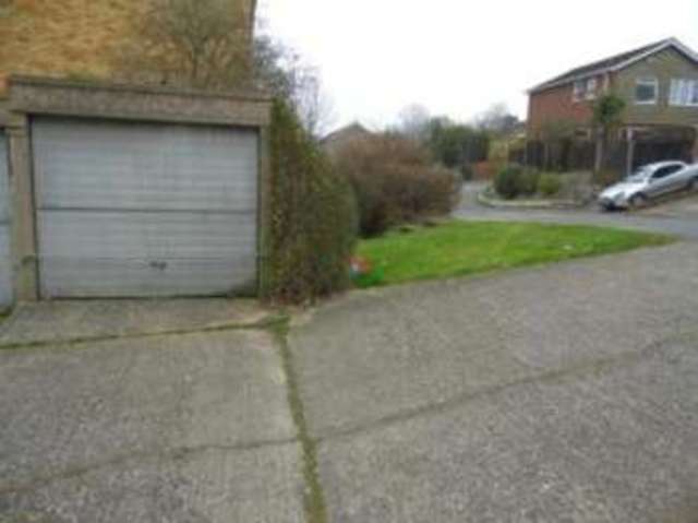  Image of 2 bedroom Maisonette for sale in Dixon Close Maidstone ME15 at Maidstone Kent Maidstone, ME15 6SS