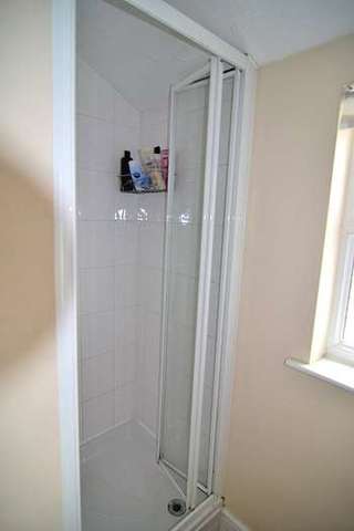  Image of House Share to rent in Doncaster Road Eastleigh SO50 at Doncaster Road  Eastleigh, SO50 5QP