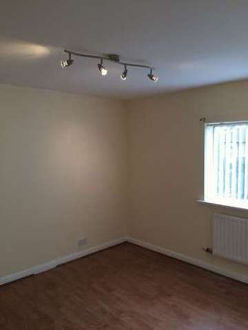  Image of 3 bedroom Semi-Detached house to rent in Drum Close Liverpool L14 at Drum Close Knotty Ash Liverpool, L14 9QY