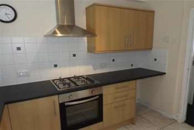  Image of 2 bedroom Flat to rent in Dryburgh Terrace Invergowrie Dundee DD2 at Dundee, DD2 5AZ